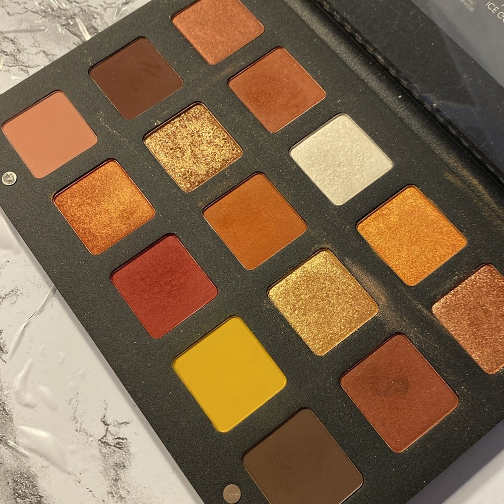 Natasha Denona sunset palette